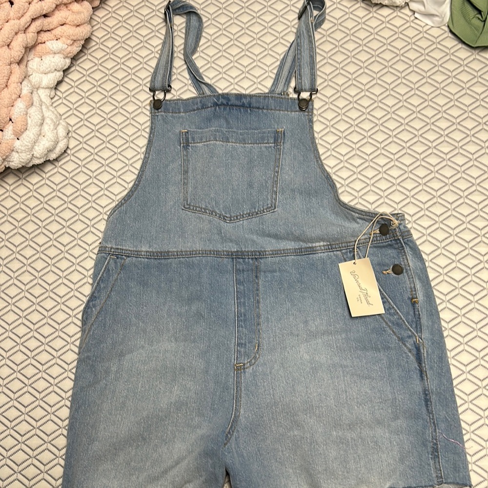 universal threads overalls shorts